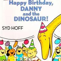 《happy birthday，danny and dinosaur》